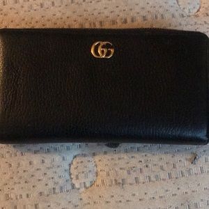 Gucci ladies wallet